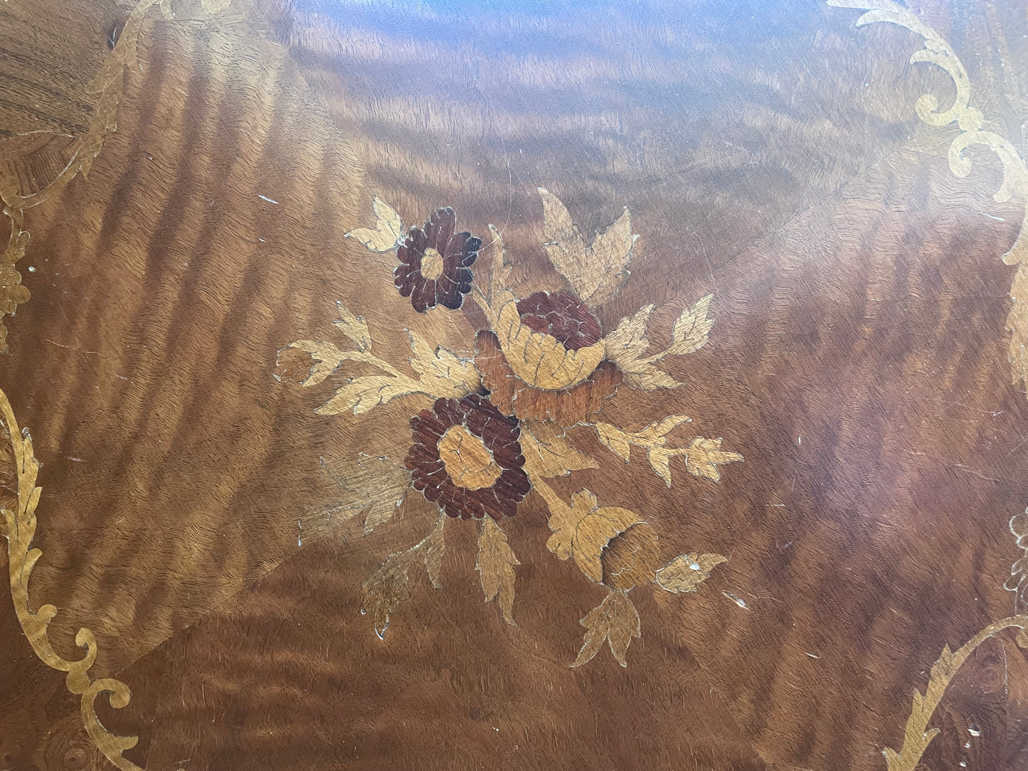 Italian Marquetry Inlaid Burr Walnut Tripod Side Table.