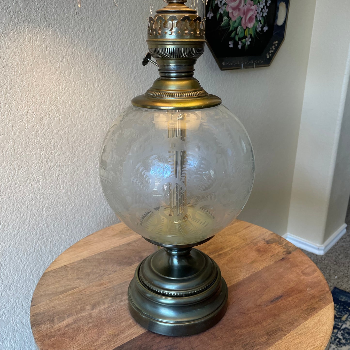 Kosmos and Brenner Victorian Style Lamp