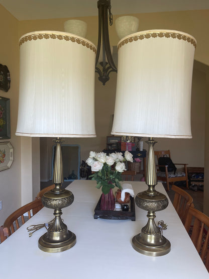 MCM Rembrandt Vintage Lamps. Set of Two Vintage MCM Lamps. Brass Lamps. Pair of Vintage Brass Table Lamps.