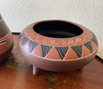 Hand Painted Southwestern Clay Pottery.